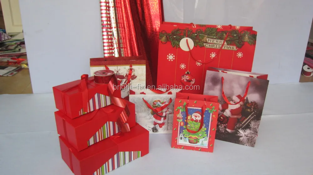 gift wrapping paper rolls/bag/ribbon/bow