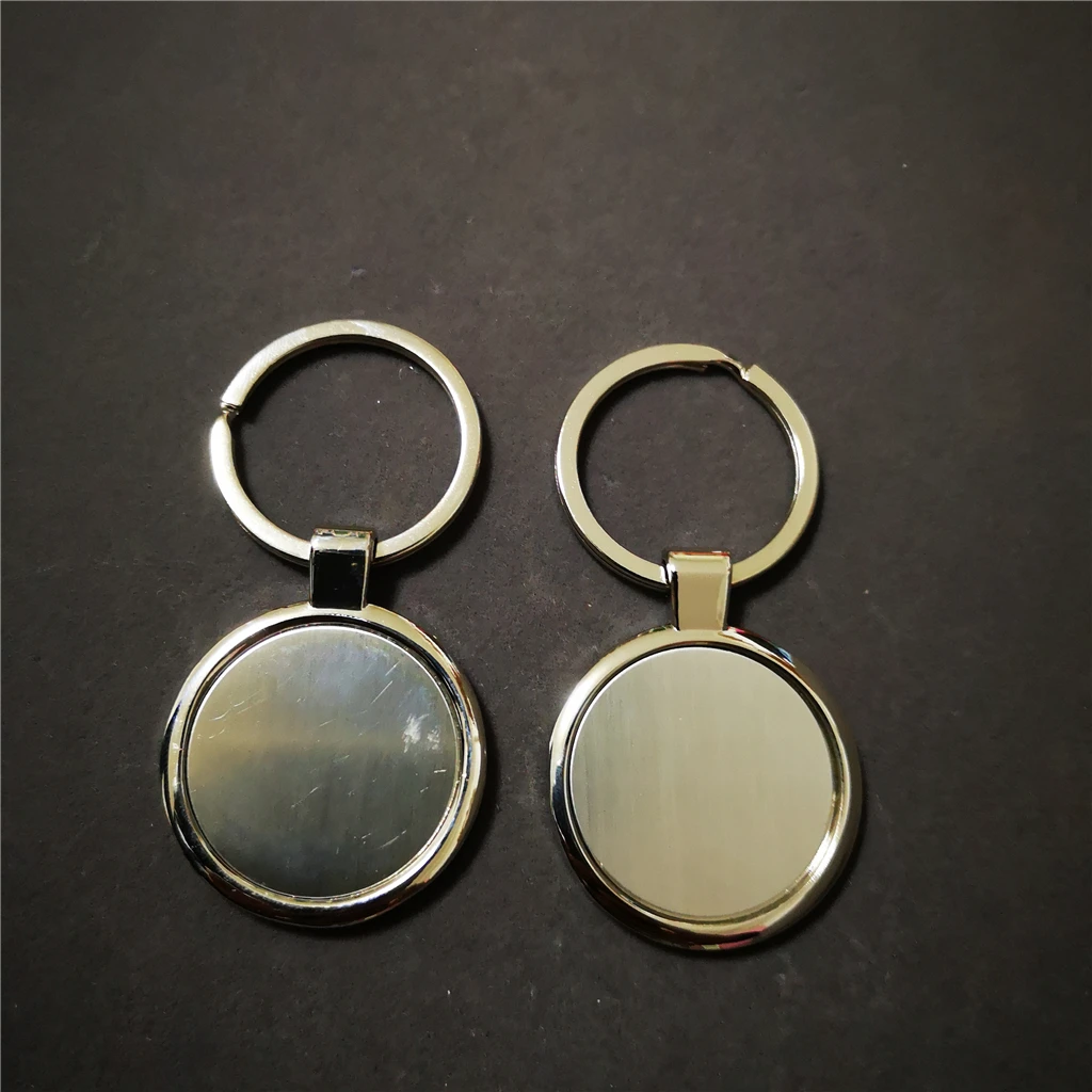 Zinc alloy round shape shield keychain