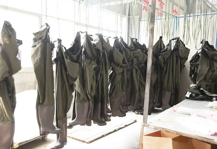 waterproof nylon pvc chest waders for fishing (2).jpg