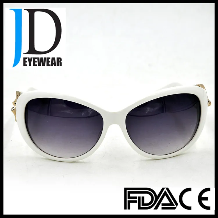 Fashion Women Sun Glasses With Gradient Lens And White Big ...
