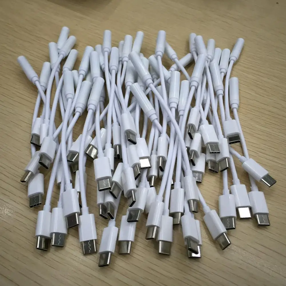 Type C Earphone Audio Cable Adapter Type-C to 3.5 mm Earphone Microphone Headset Audio Aux Adapter for samsung  S10
