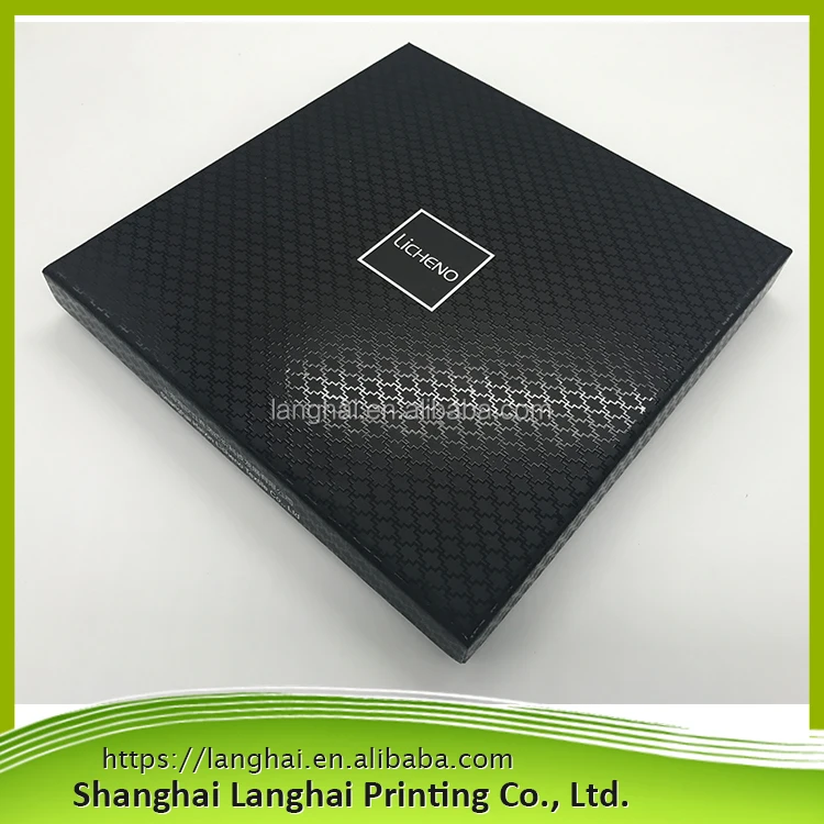 packaging/custom embossed logo rigid cardboard gift box with lid