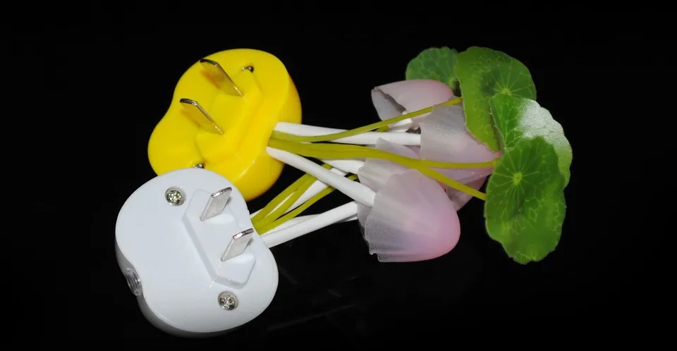 EU US Plug Electric Induction Dream Mushroom Fungus Lamp 3 LEDs Nightlight bulb home decor LED RGB breathing Night lights 1pcs