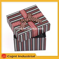 wholesale handmade paper watch gift box packaing with pillow