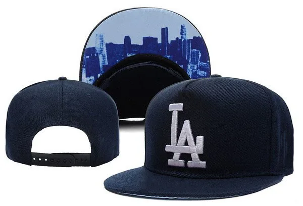 la flat brim hat