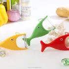 D492 Fish Shaped Best Kitchen Tools Apple and Potato Peeler