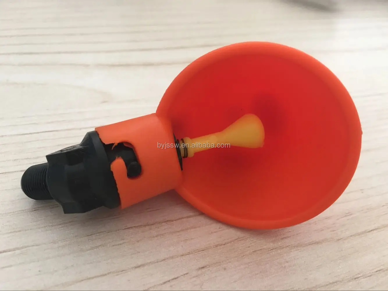 Big Discount Wholesale Chicken Bird Water Drinker Poultry Nipple Drinker