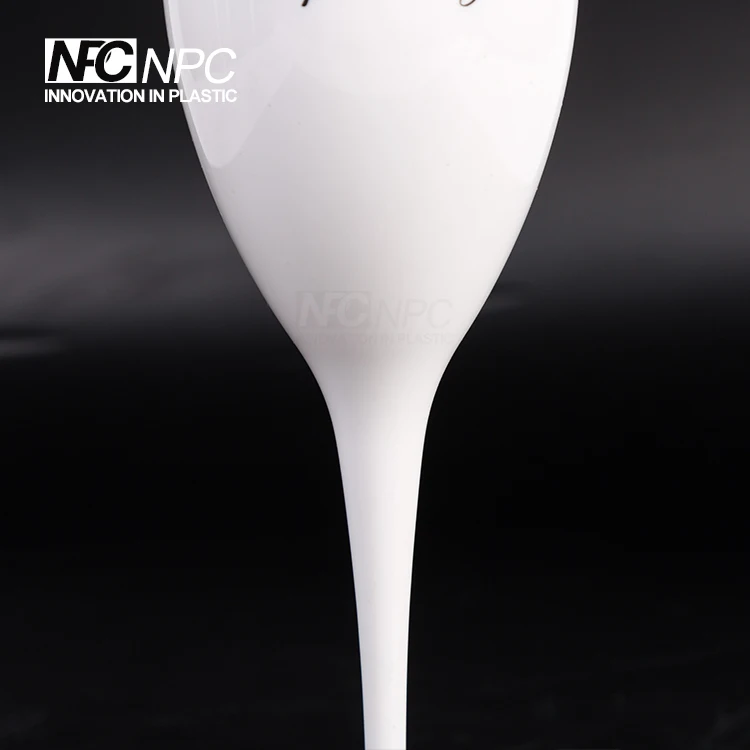 glass champagne flute.jpg