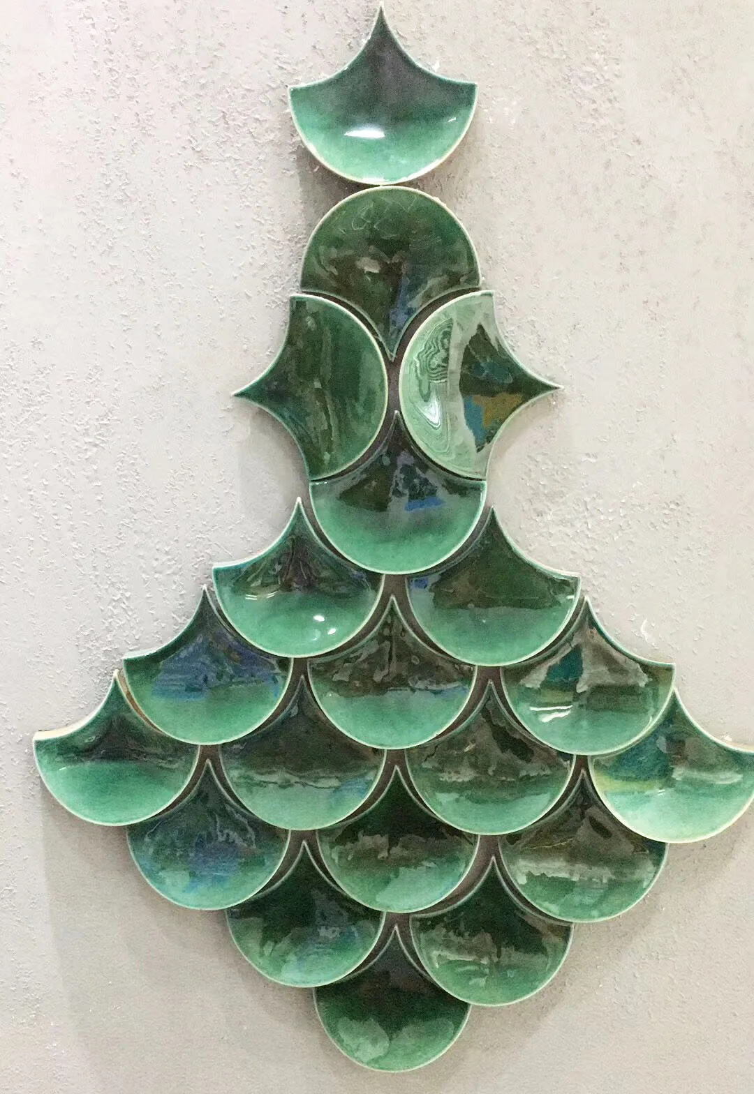 Different Pattern Tiles Glazed Finished Handmade Ceramic Wall Art Tiles