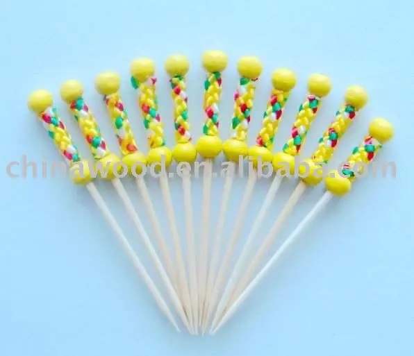 Bamboo_skewer_fruit_pick_v0