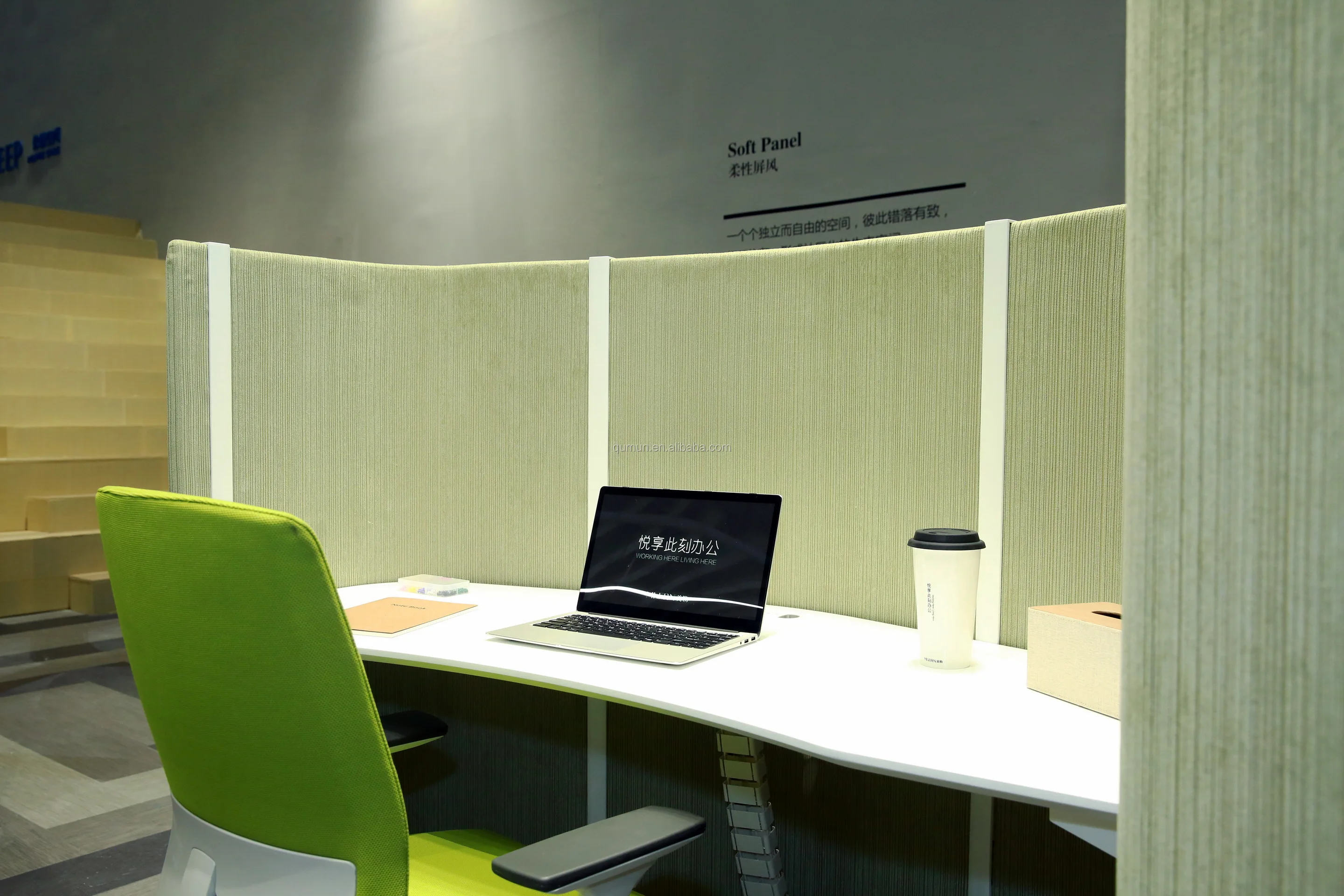 Open Space Office Furniture Single Workstation Desk Sound Proof