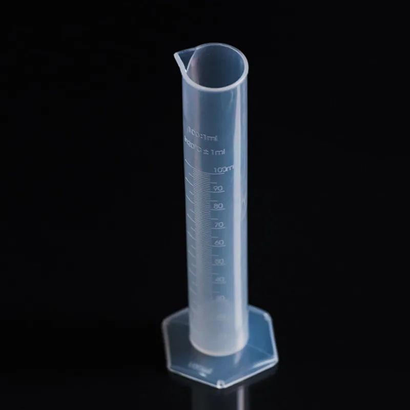 10 ML a 2000 ML de laboratorio de plástico transparente se graduó de cilindro