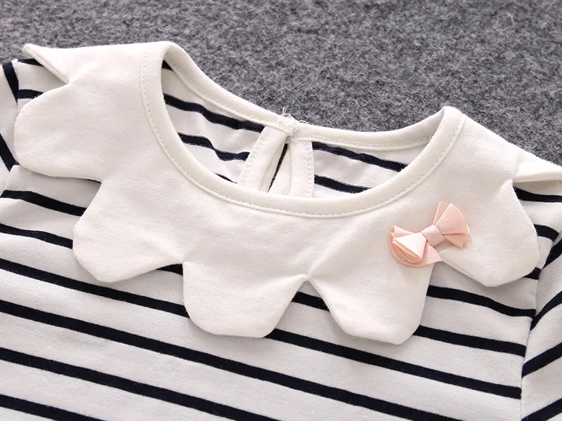 4480854231_2045635855