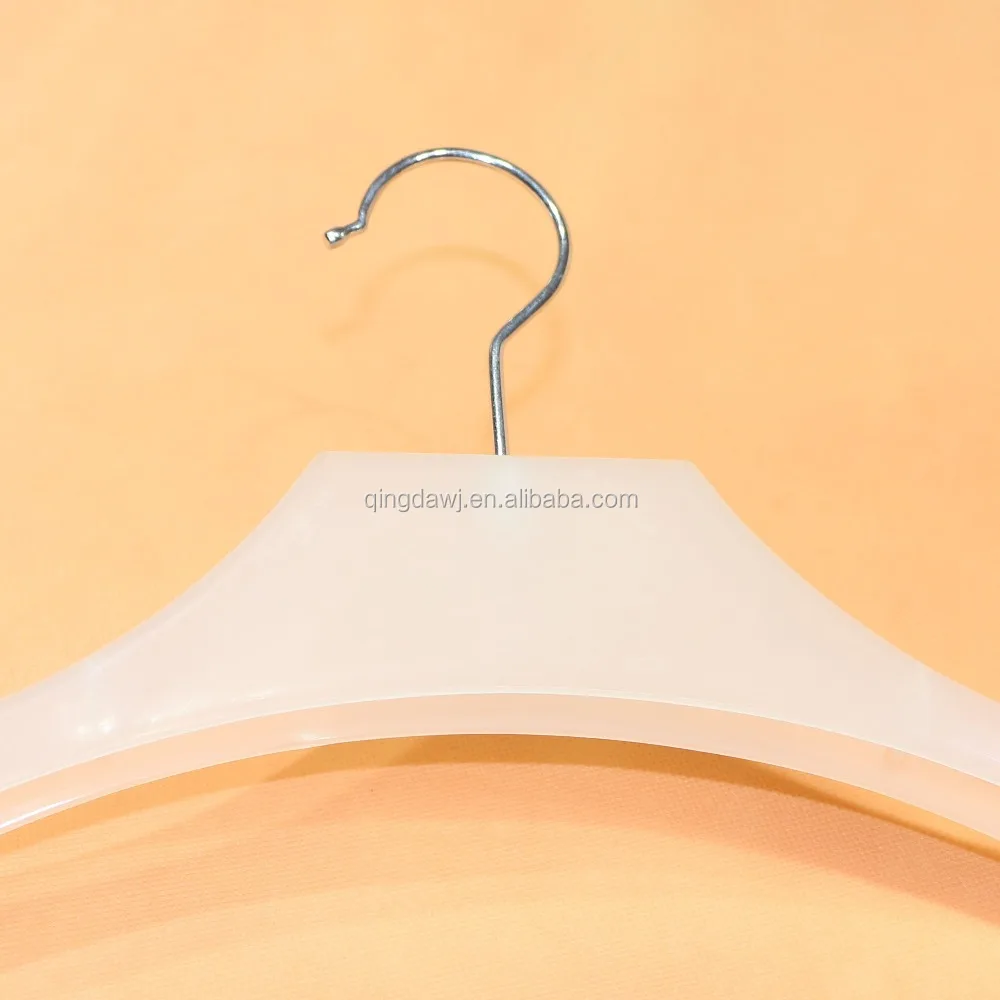 high quality plastic cloth hanger factory custom logo and coat hanger