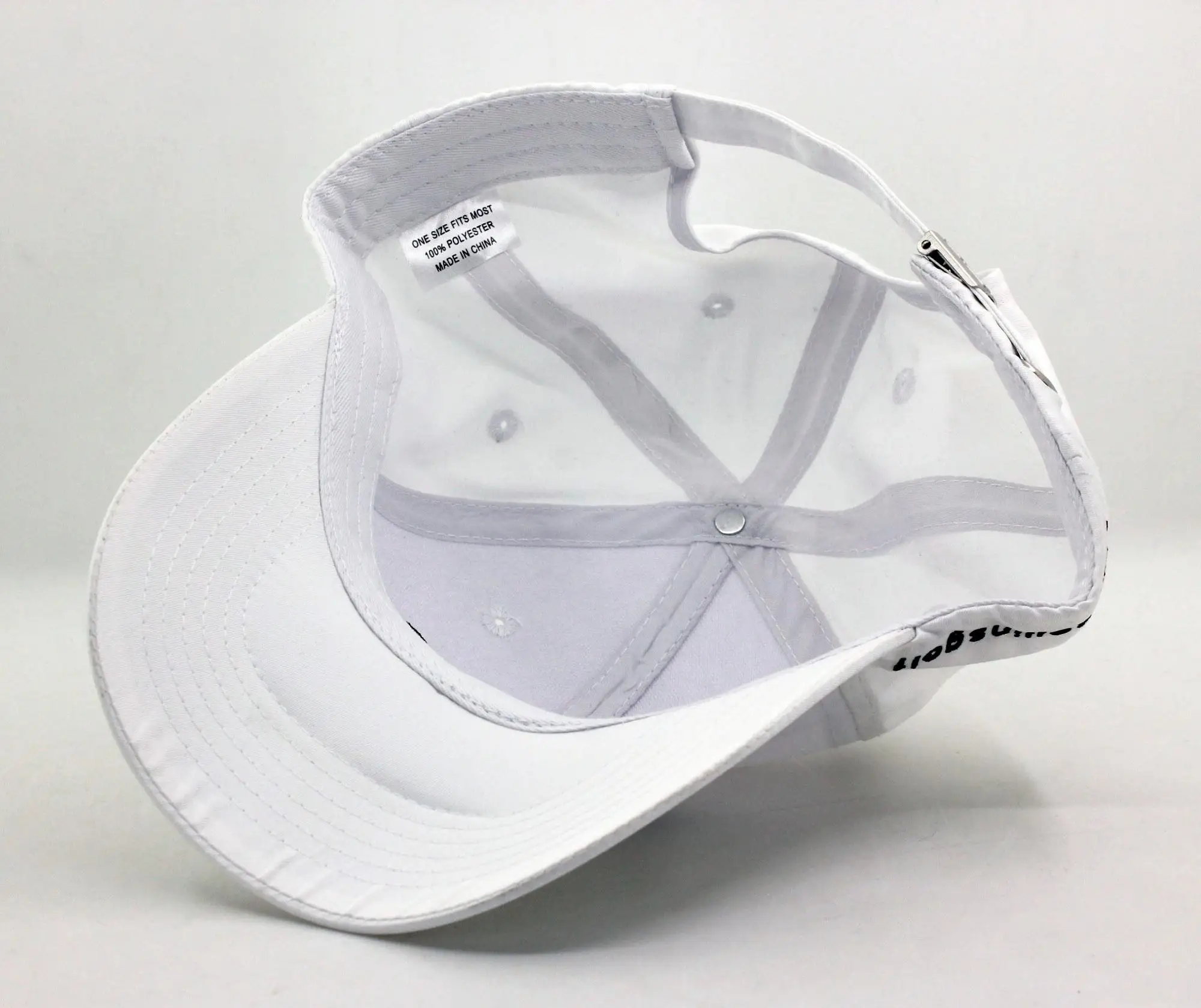 Nice design 6 panel structured embroidered baseball cap