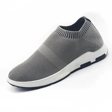 2017 factory customize PVC injection outdoor walking men shoes
