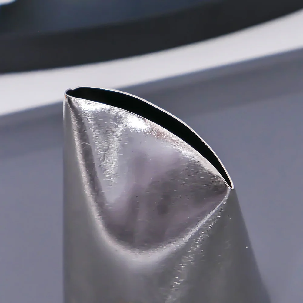 LE1506740323_P1130502