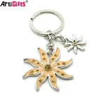 Custom Beautiful design promotional flower metal keychain