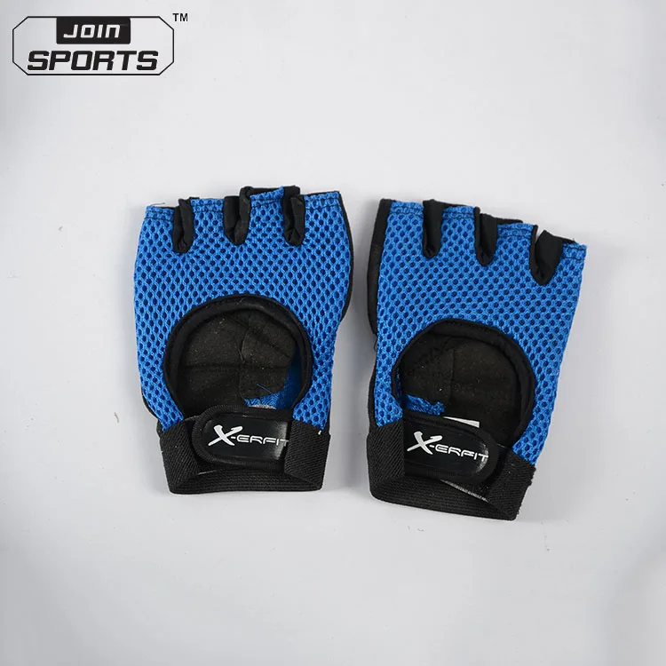 sports gloves