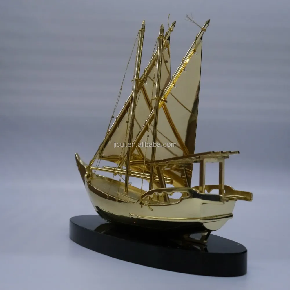 modern gold or silver crystal ship model/elegant ship souvenir