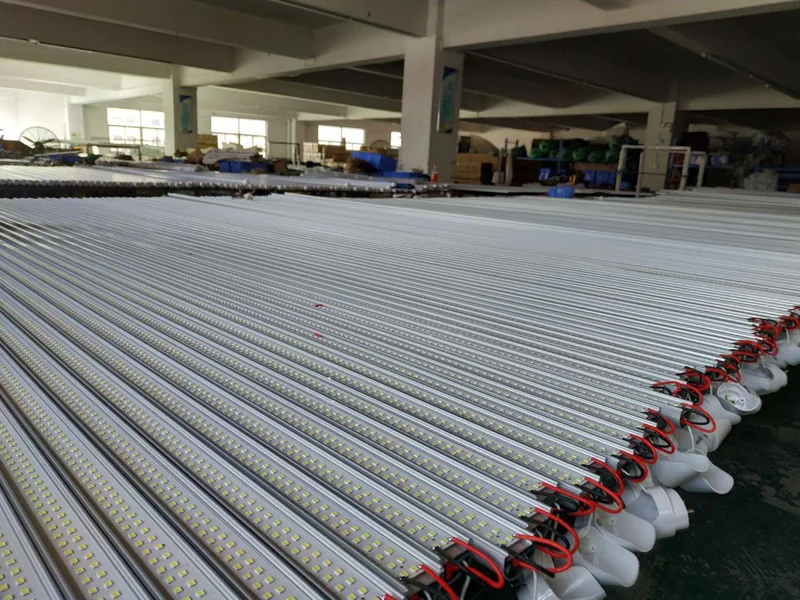 8FT LED Tube Lights 72W 7200LM SMD2835 Clear Cover Cool White 6000K Dual Row V Shape Integrated LED Tube Light