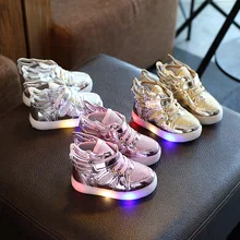 Fashion Angel Wings Kids Flash Shoes Led Light Running Shoes With Led
