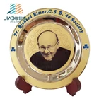 promotion gift souvenir brass personal head logo etching metal plate with wooden stand