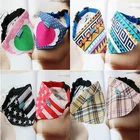 Fashion Pet Scarf Triangular Bandage Saliva Towel Dog Bandana Fake Diamond Dog Collar