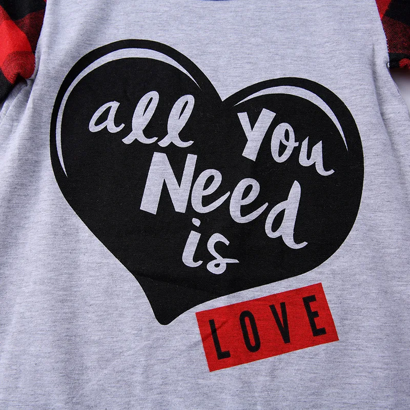 4723385544_1881826845