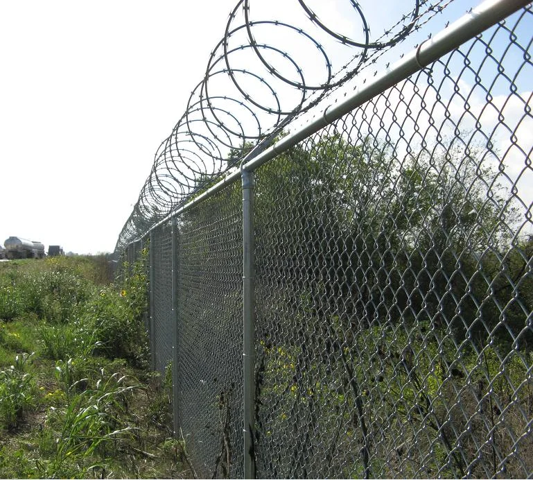 chain link fence  (1).png