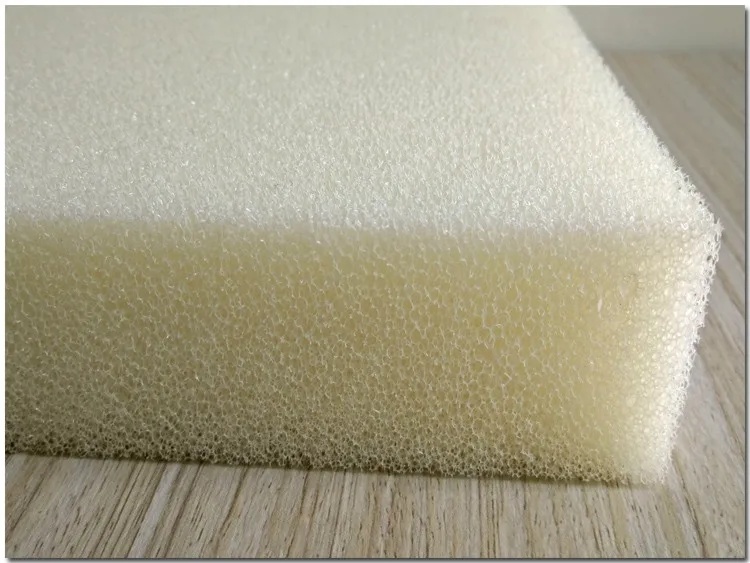 highly resilient foam of garden chair cushions white premium.jpg