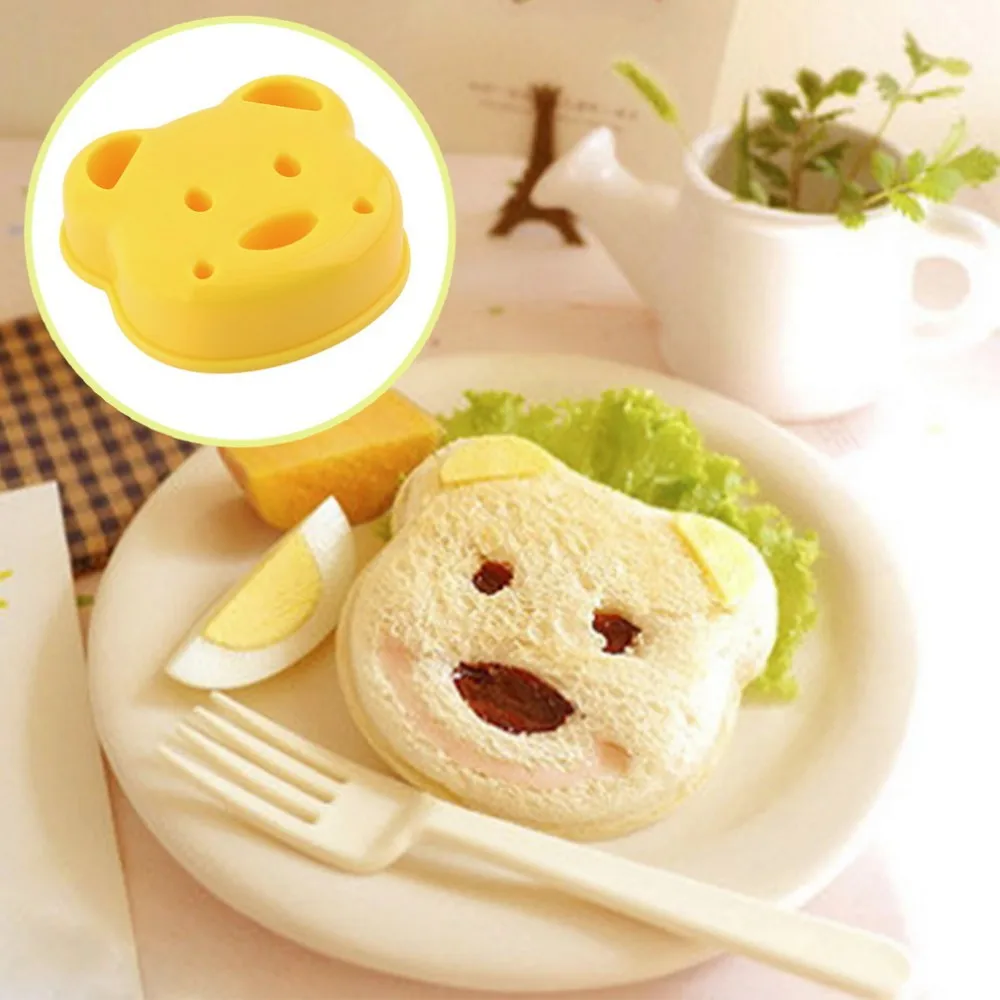2015 new Home DIY Cookie Cutter Plastic Sandwich Toast Bread Mold Maker Cartoon Bear cake mold cooking tools