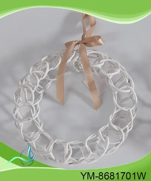 New Fashional Popular Willow Wreath Decorations With Beautiful