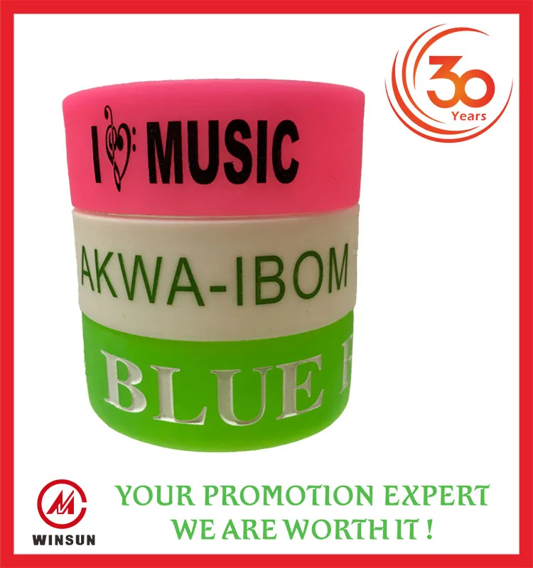 various stratified promotional custom silicone bracelets in top