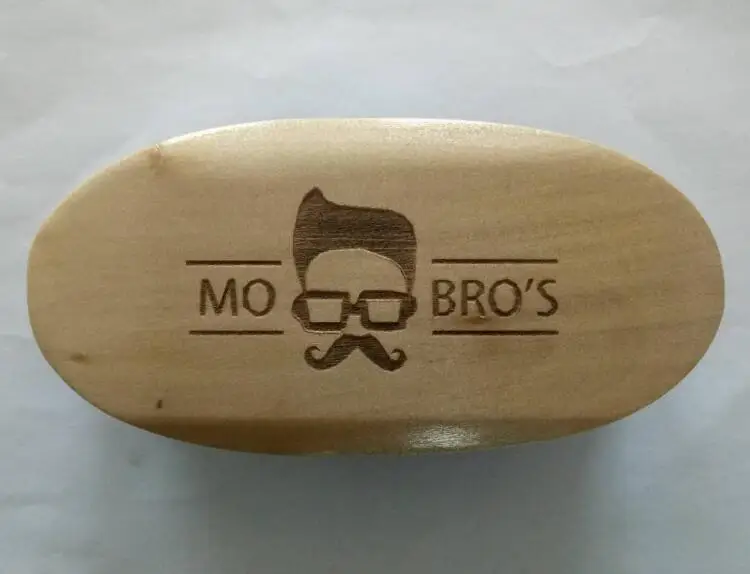 The Wild Boar Bristle brush elliptic beard for men were in stock can be carved logo