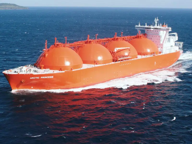 Впервые осуществлена экспортная перевозка газового конденсата. Впервые осуществлена экспортная перевозка газового конденсата.