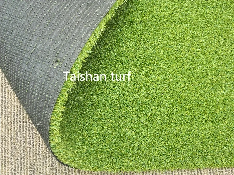 PE5500 golf turf.jpg