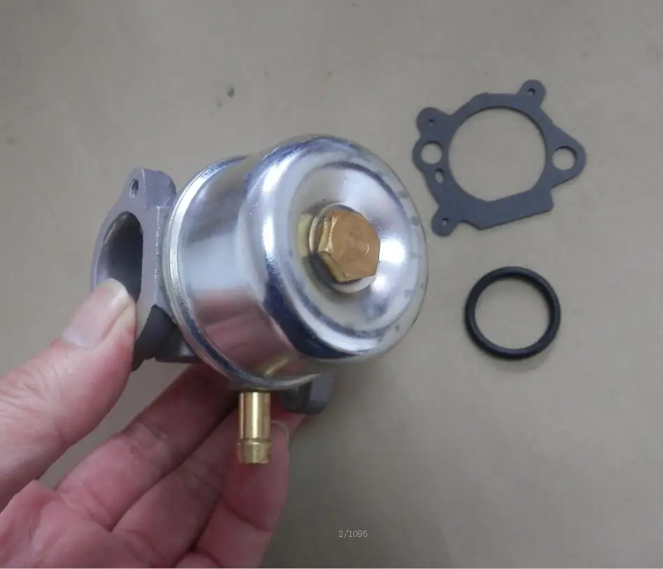 CARB BRIGGS&STARTTON 799868 498170 9