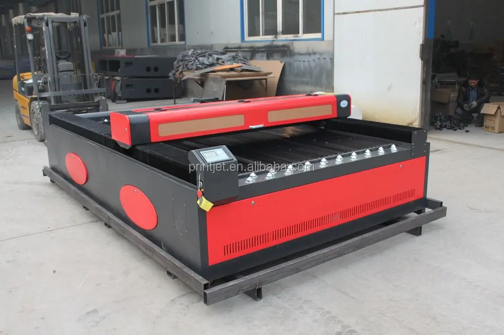 New model metal laser cutting machine, laser iron sheet cutting machine