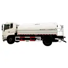 Yueda 3.75CBM l'aspersion d'eau camion de nettoyage