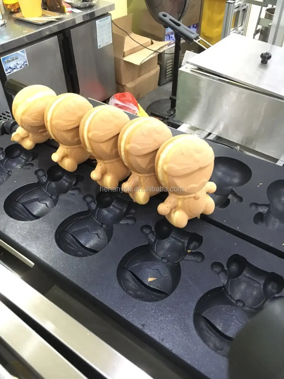 Electric Taiyaki Maker Mini Bear Shape Waffle Maker Machine