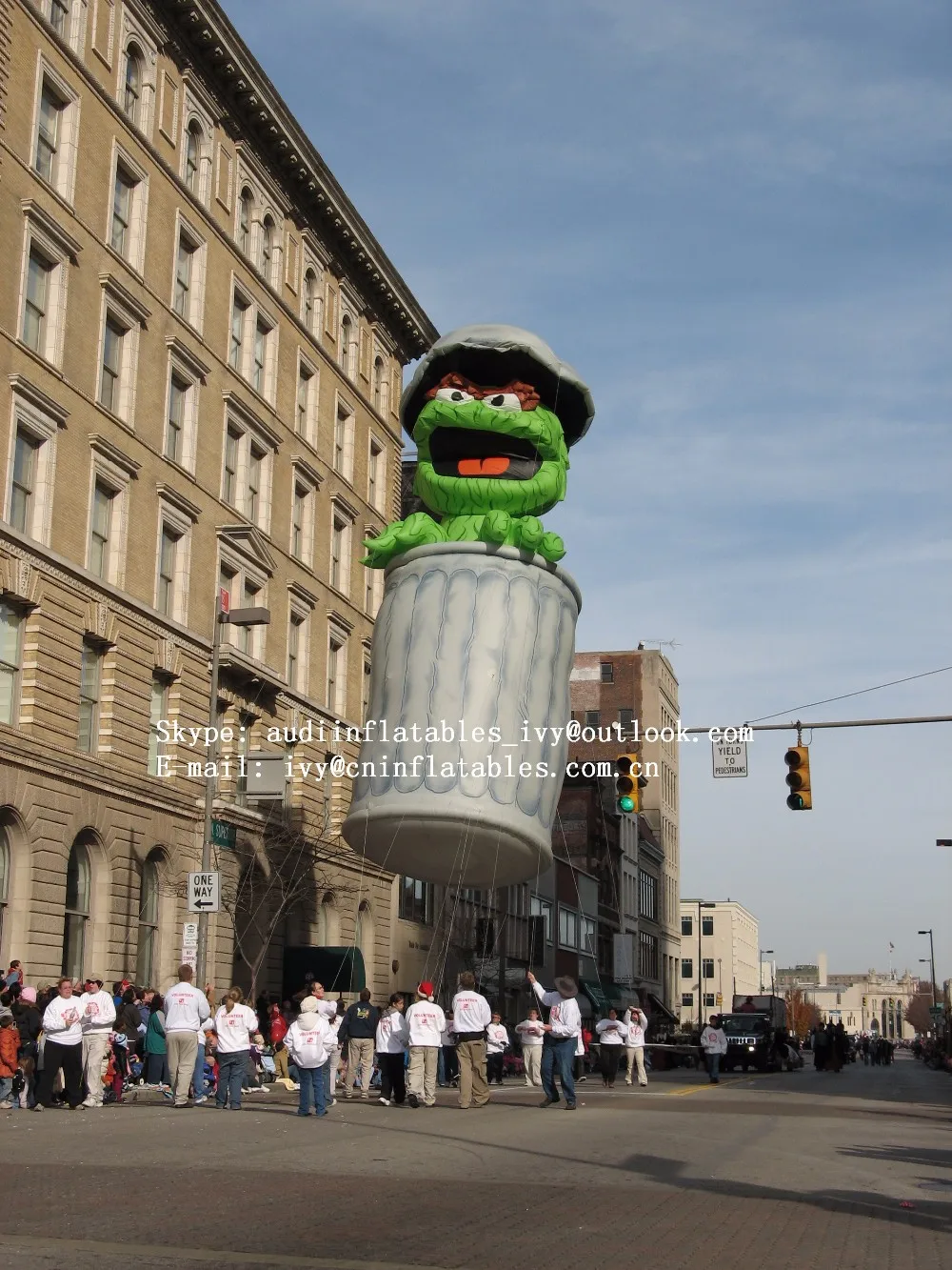 inflatable cartoon character inflatable long oscar the grouch