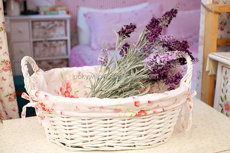 2015 cheap hand weave white wicker basket with fabric lining for