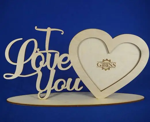 LOVE photo Frame (1).jpg