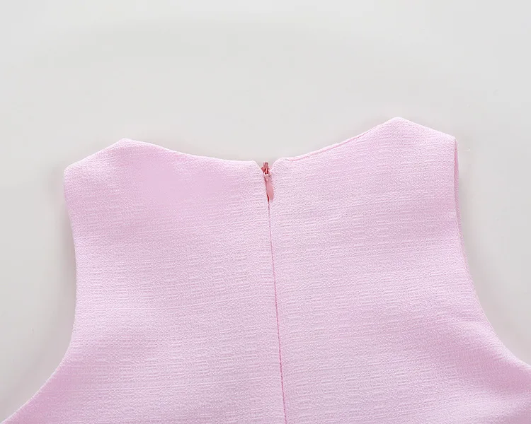 2598354999_1720209704