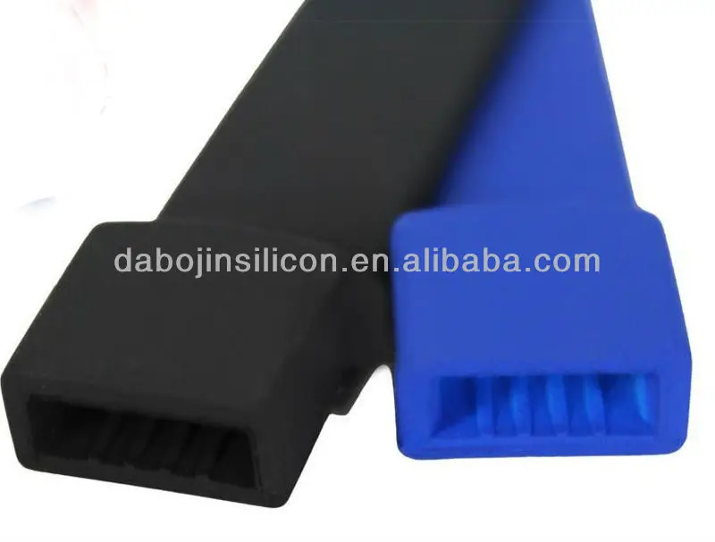 2013 rubber/silicone usb flash wristband/bracelet watch