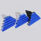 Plastic handle dust removing silicone roller with dust removal pads