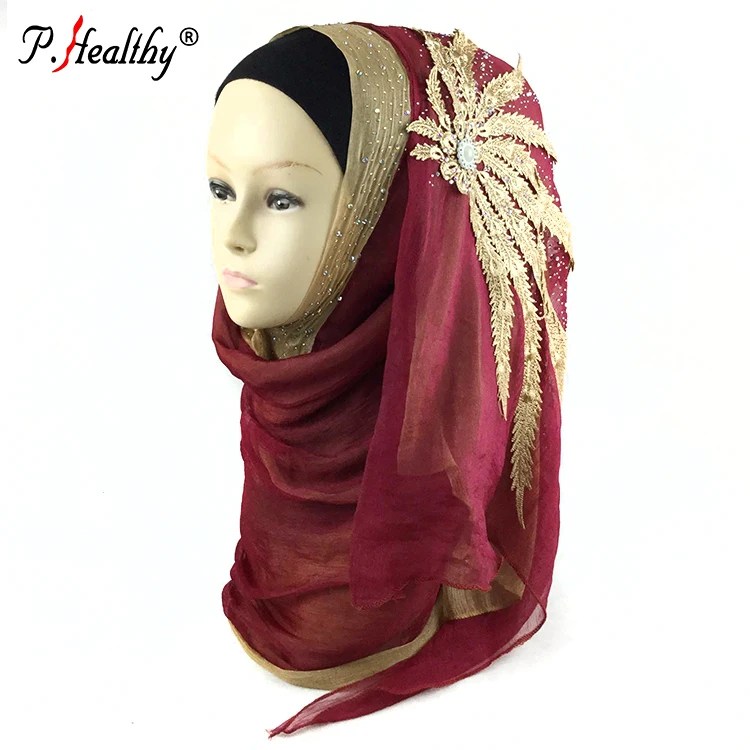 Femme musulmane épissé deux tons en soie de luxe de style de mariée en mousseline de soie foulard hijab avec doré longue plume et strass colorés