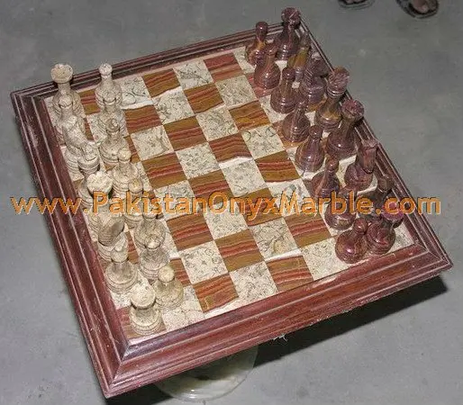 onyx-chess-boards-set-checkers-red-onyx-green-onyx-white-onyx-figures-26.jpg