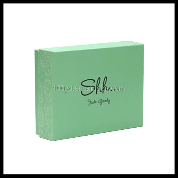 large 2mm thick white cardboard boxes with magnet lids fancy